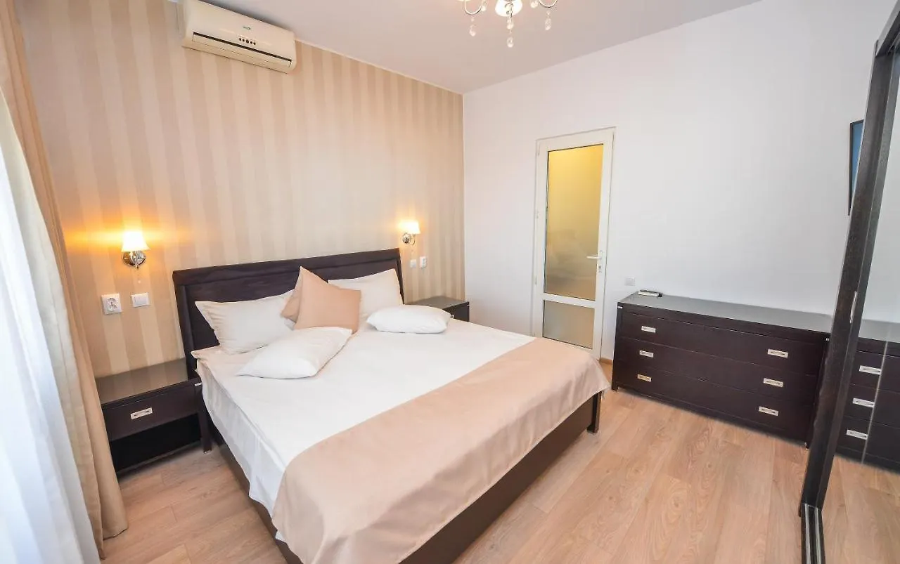 Park Apartment Downtown Boekarest