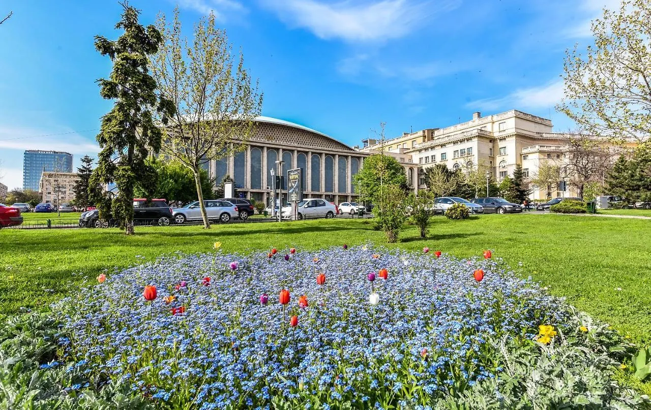Park Apartment Downtown Boekarest